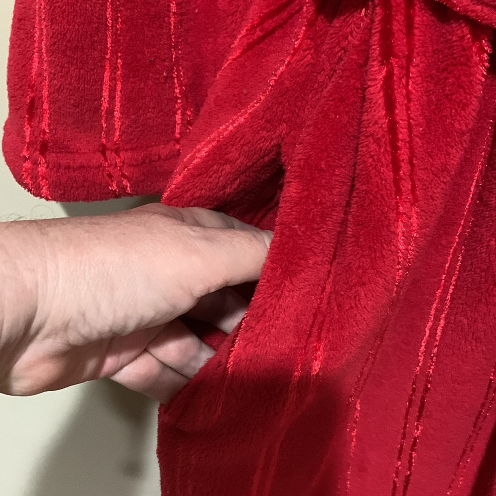Cozy Robe - Picture 3 of 9